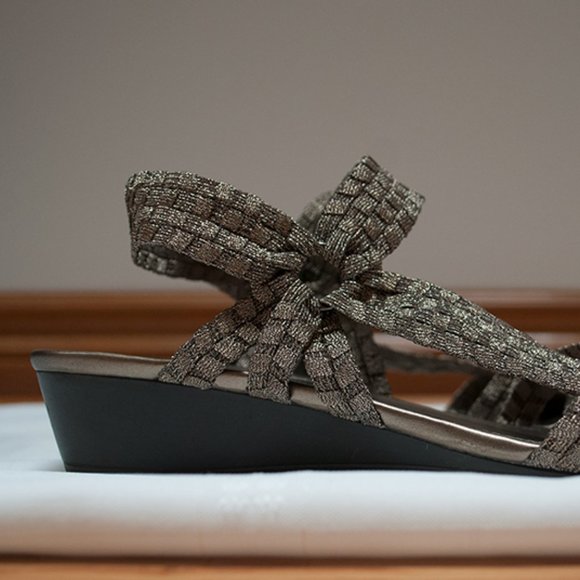 Gold Metallic Sandals with Stretchy Straps - Picture 2 of 6